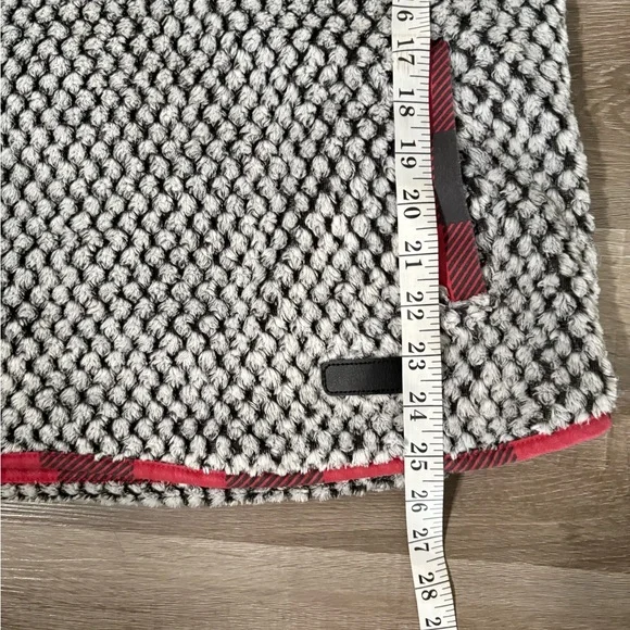 Simply Southern Gray and Black Textured Pullover - Picture 7 of 7